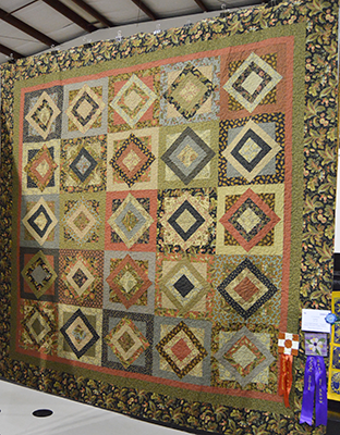 Covington Quilt Show continues today in Opp - The Andalusia Star-News ...