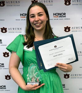 Bates earns degree with senior honors award from Auburn