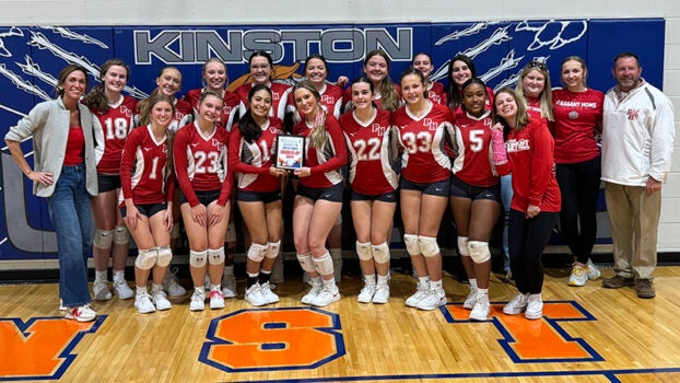 Local volleyball teams advance to South Super Regional