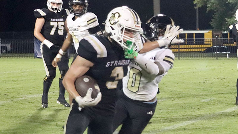 Straughn hangs on for homecoming win over Ashford, 21-14