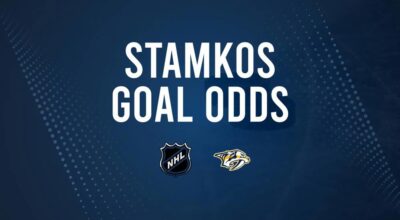 Will Steven Stamkos Score a Goal Against the Blackhawks on October 25?